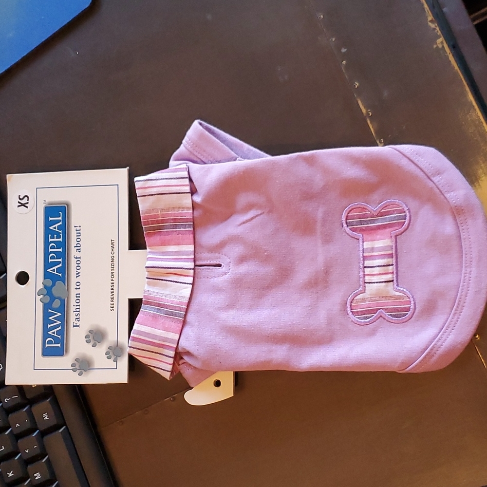 NEW Dog Shirt sz XS. NEW WITH TAGS
